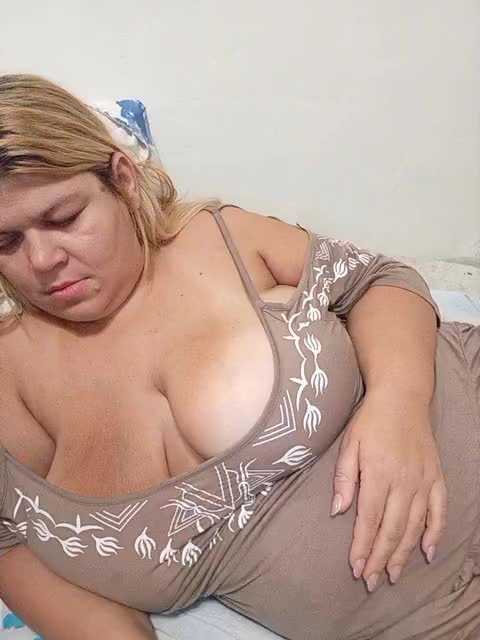 buniaya123 Cam Model Chat October 8, 2025