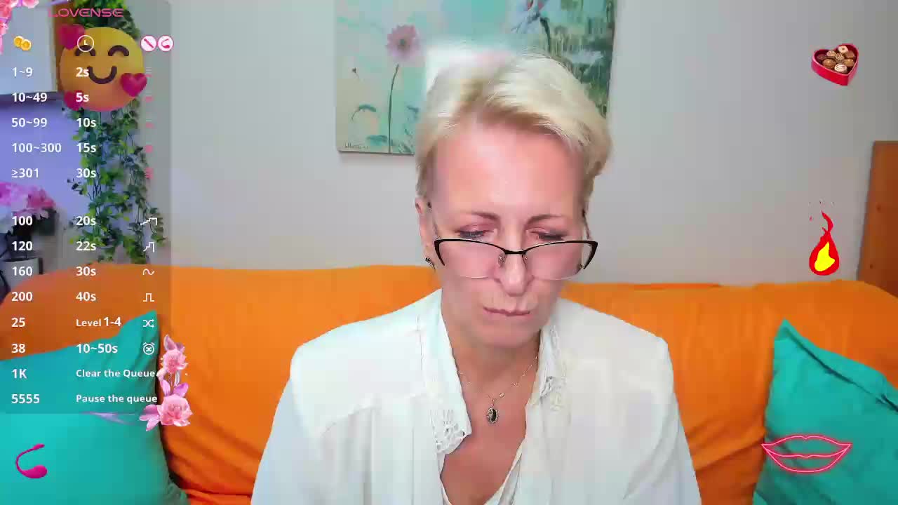 iamyourdream89 Cam Model Chat October 8, 2025