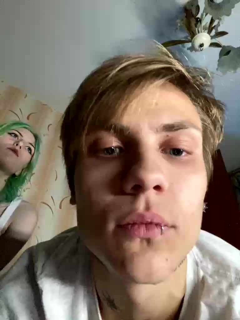 gothicHARDXXX Cam Model Chat October 9, 2025