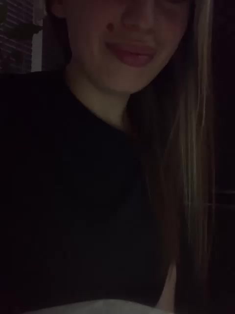 Polichkaaaa Cam Model Chat October 9, 2025