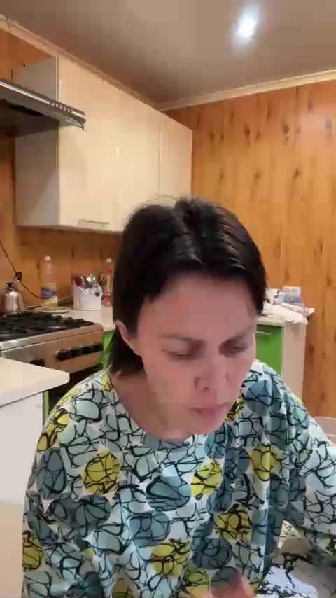 vik77777A Cam Model Chat October 9, 2025