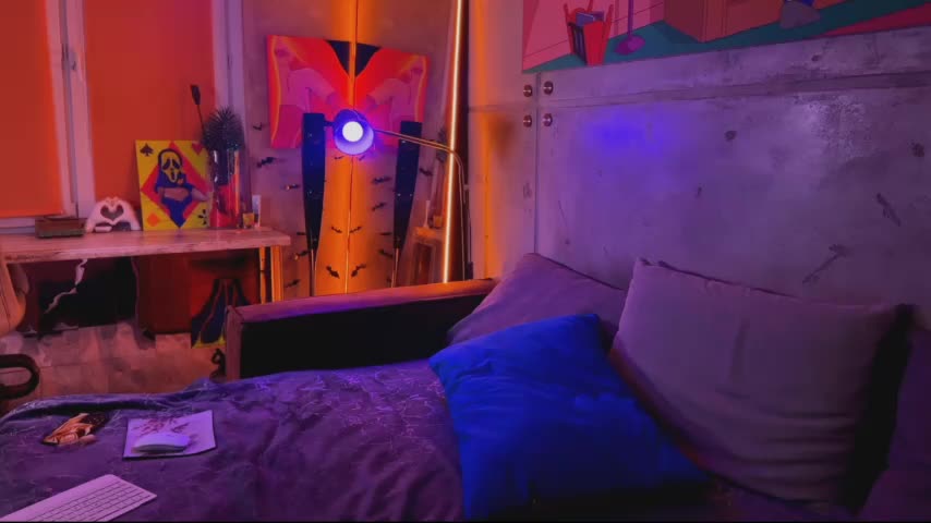 izi-fox Cam Model Chat October 9, 2025