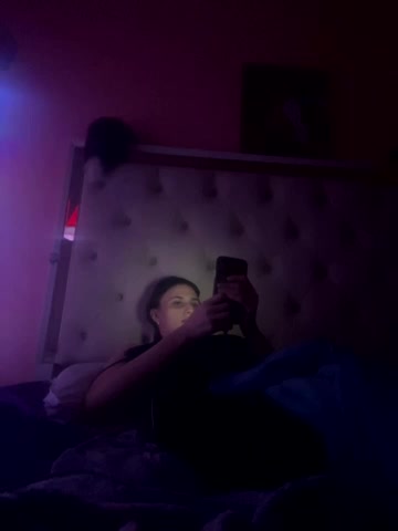 Flossy_Vettie Cam Model Chat October 9, 2025