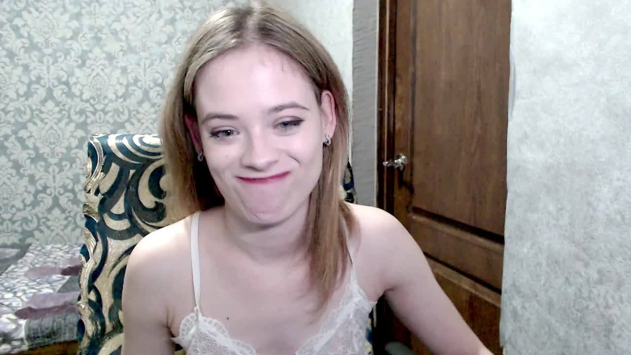 DanaXSmile Cam Model Chat October 9, 2025