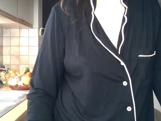 UllimOhi Cam Model Chat October 9, 2025