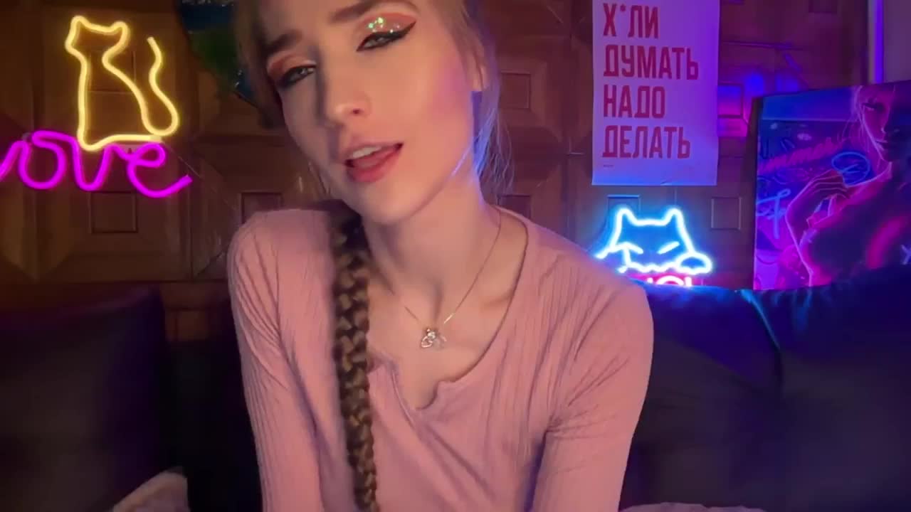 CandyBoom Cam Model Chat October 9, 2025