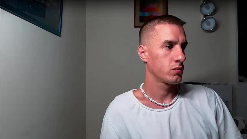 axl_fx Cam Model Chat October 9, 2025