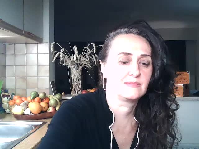 UllimOhi Cam Model Chat October 9, 2025