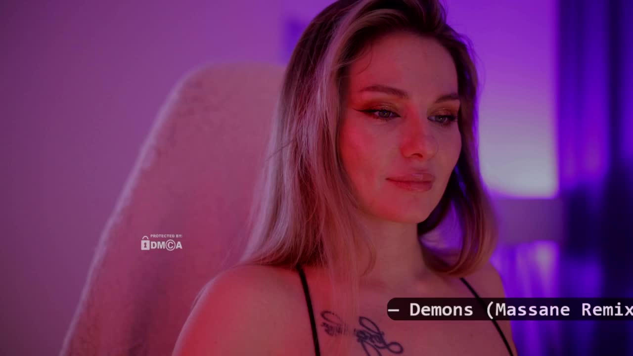 D_i_aM Cam Model Chat October 9, 2025