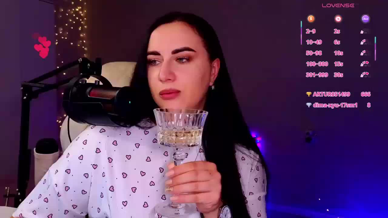 YURIEVNA13 Cam Model Chat October 9, 2025