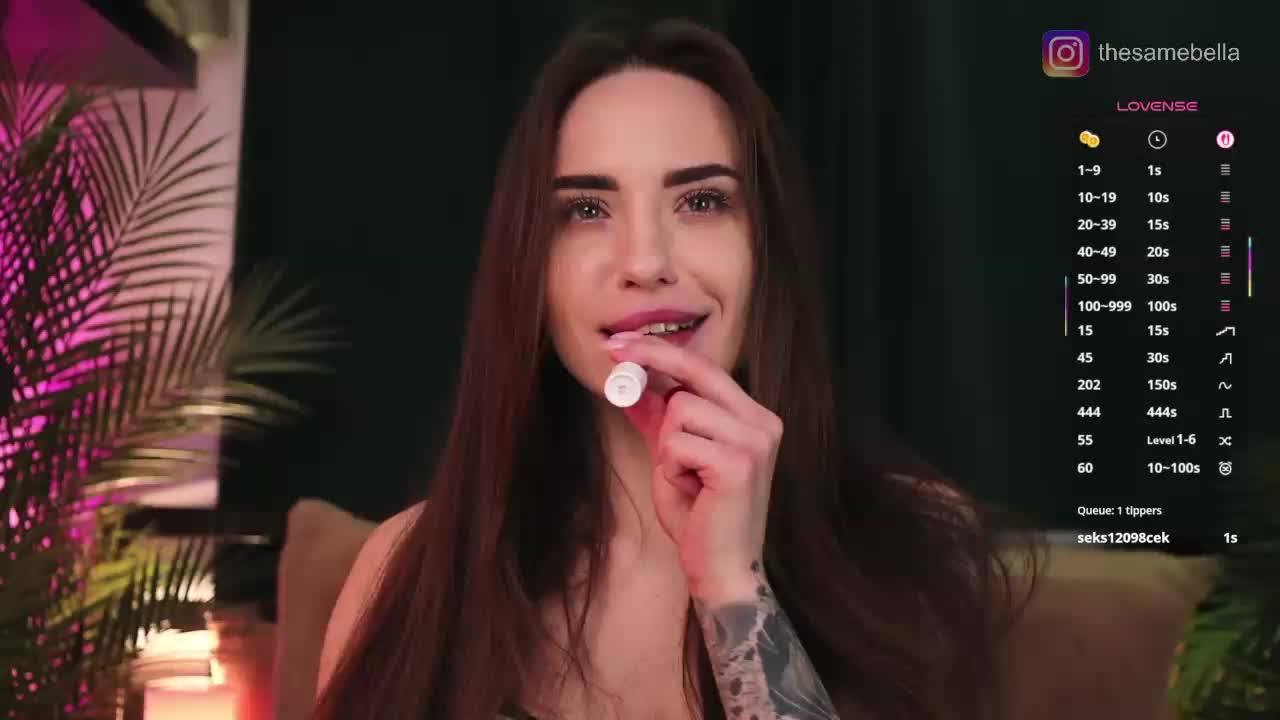 BabyYoda Cam Model Chat October 9, 2025