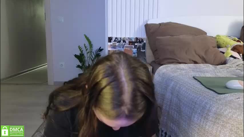 evi_woow Cam Model Chat October 9, 2025