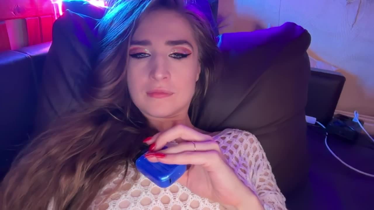 CandyBoom Cam Model Chat October 9, 2025