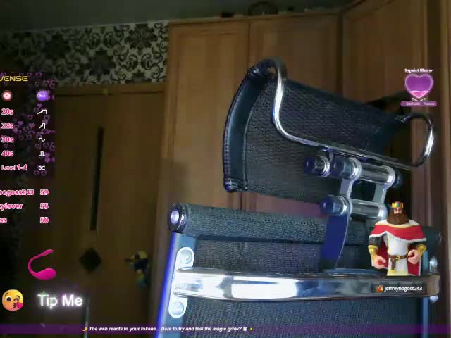 Pavuhi Cam Model Chat October 9, 2025