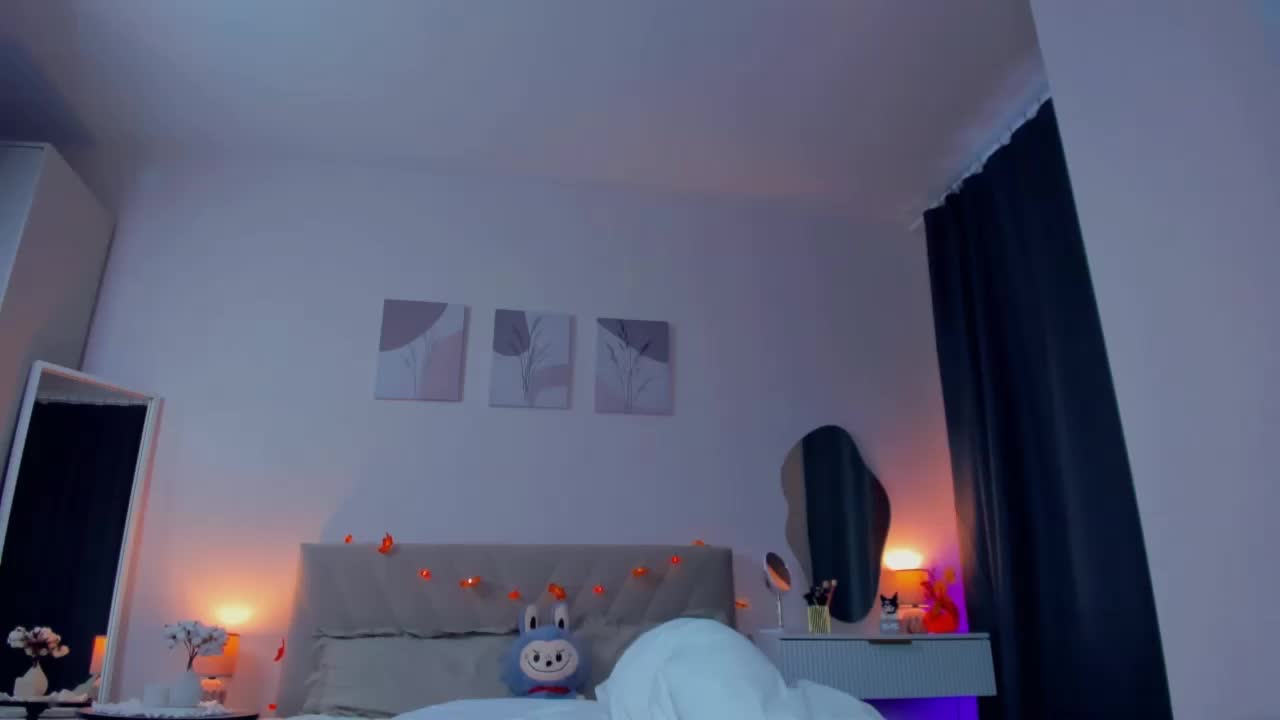 maebarbie Cam Model Chat October 9, 2025