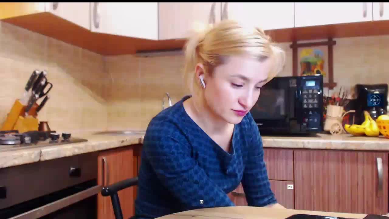 Ale4kaxx Cam Model Chat October 9, 2025