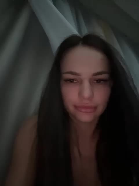 Klubnika13 Cam Model Chat October 9, 2025