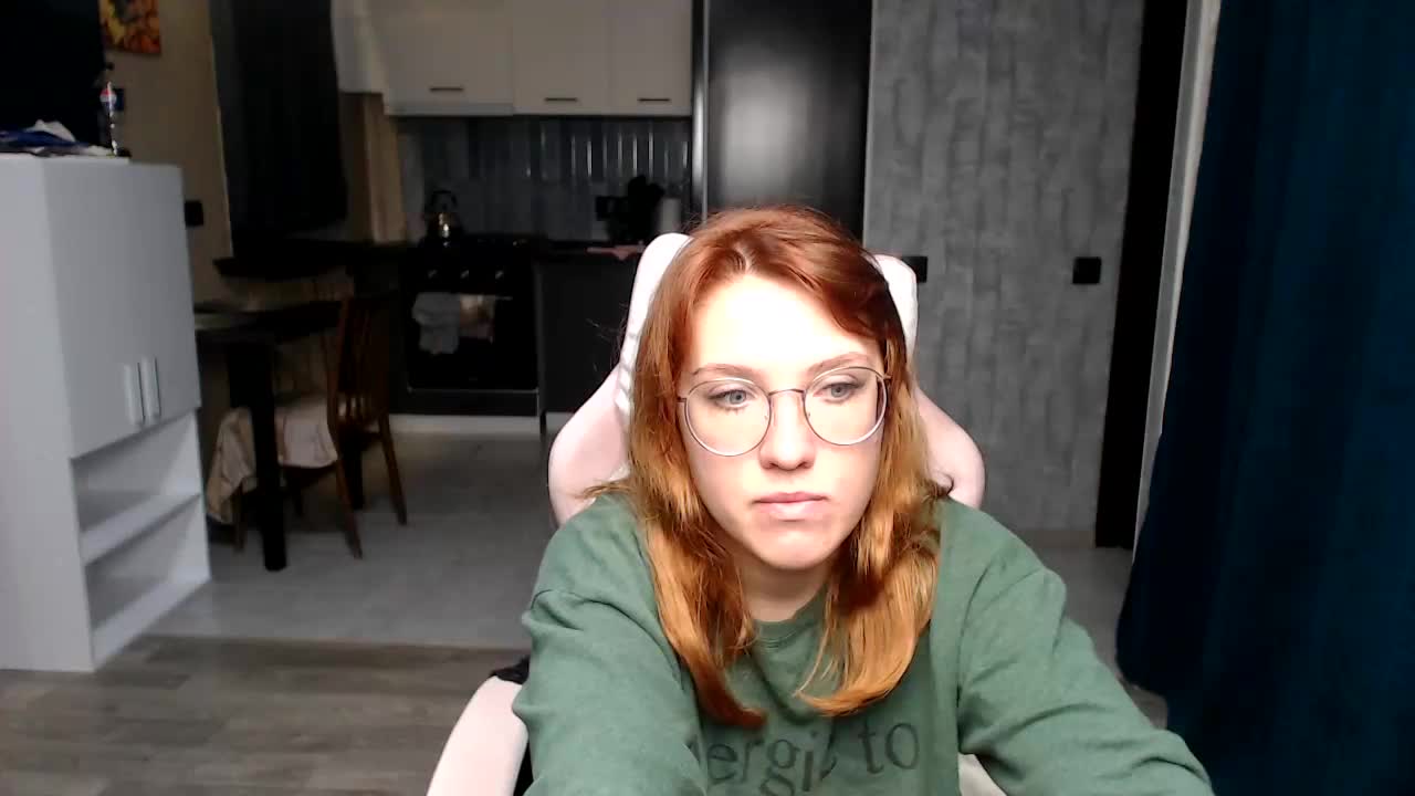 Regimasmile Cam Model Chat October 9, 2025