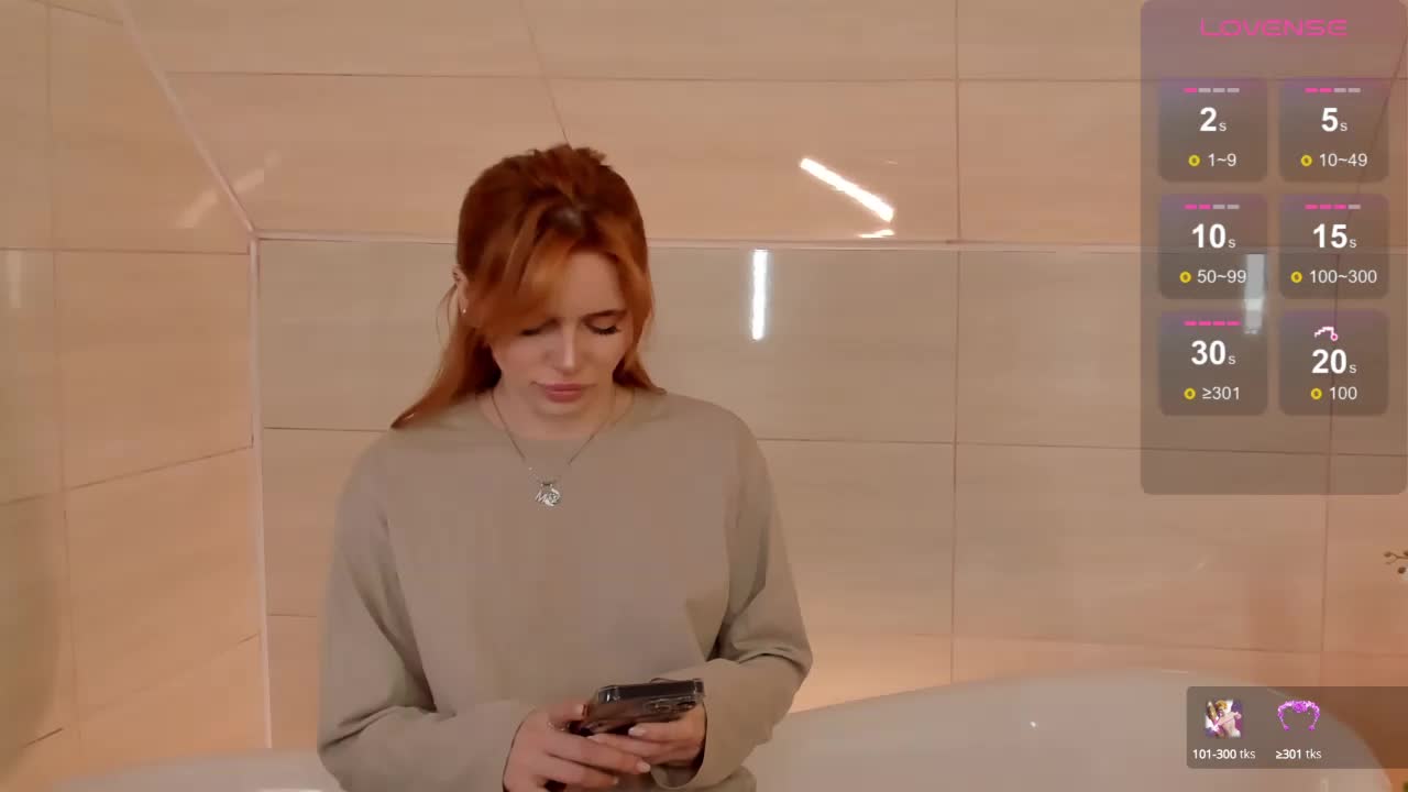 Phoenix_Margo Cam Model Chat October 9, 2025