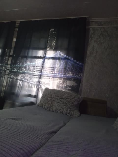 Nata17-1 Cam Model Chat October 9, 2025