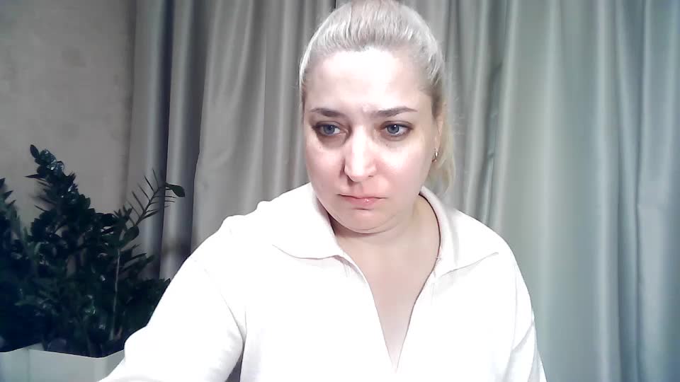 KickaIricka Cam Model Chat October 9, 2025