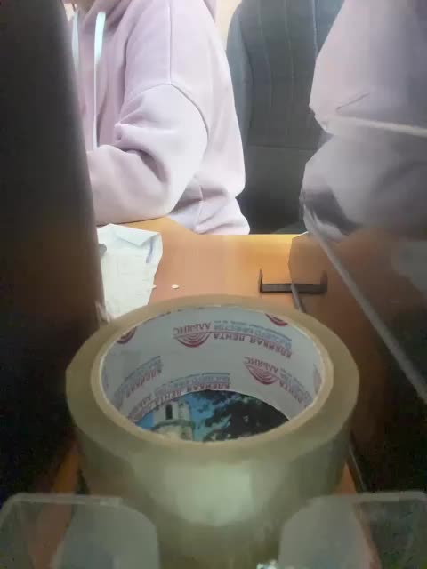 Molii-Molii35 Cam Model Chat October 9, 2025