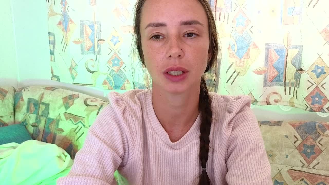 Miss_Milka Cam Model Chat October 9, 2025