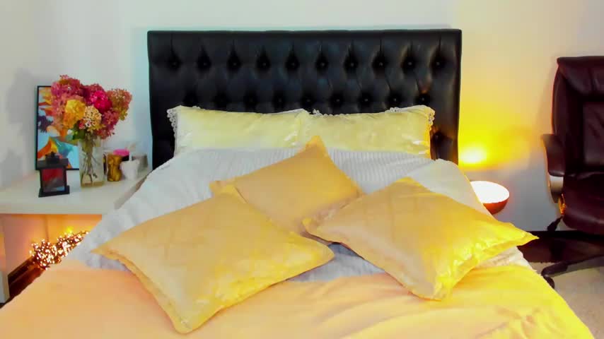 Goddess_Squirt_ Cam Model Chat October 9, 2025