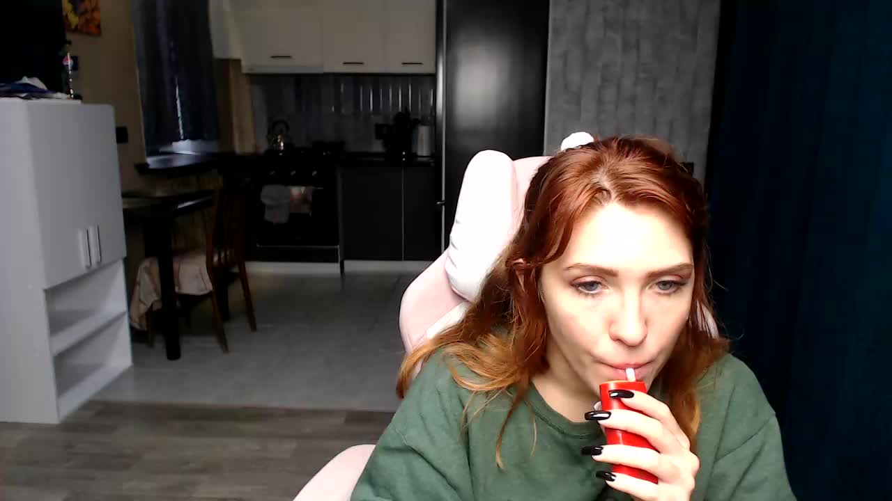 Regimasmile Cam Model Chat October 9, 2025