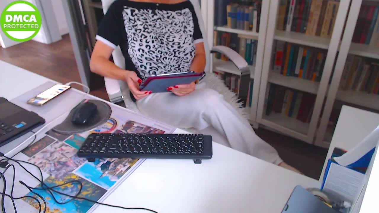 _Angelina_ Cam Model Chat October 9, 2025