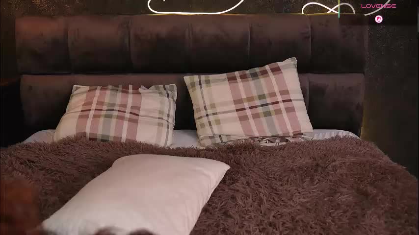 yumeaki Cam Model Chat October 9, 2025