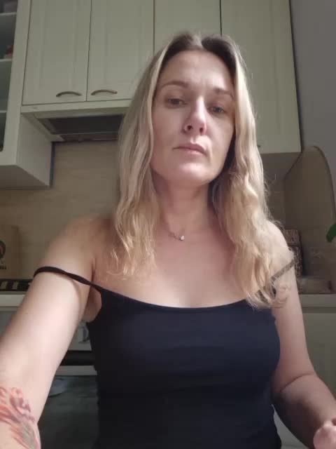 kykyshe4ka Cam Model Chat October 9, 2025