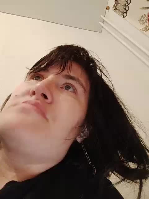 Xo4y-SeXa Cam Model Chat October 9, 2025