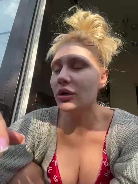 Tvoyasamka77 Cam Model Chat October 9, 2025