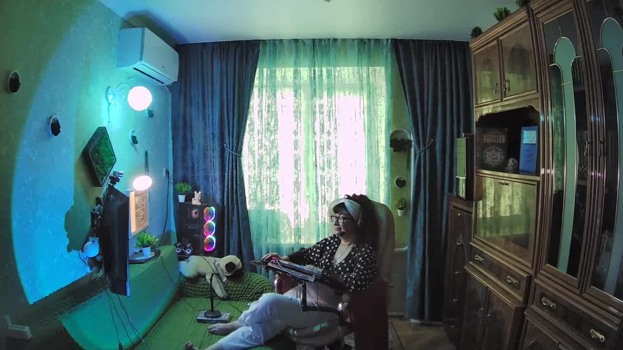 Infodar Cam Model Chat October 9, 2025