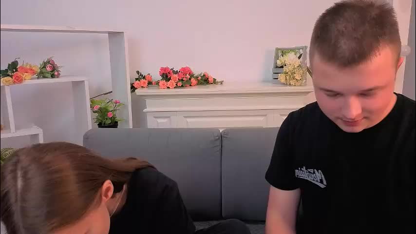 ollistiw Cam Model Chat October 9, 2025