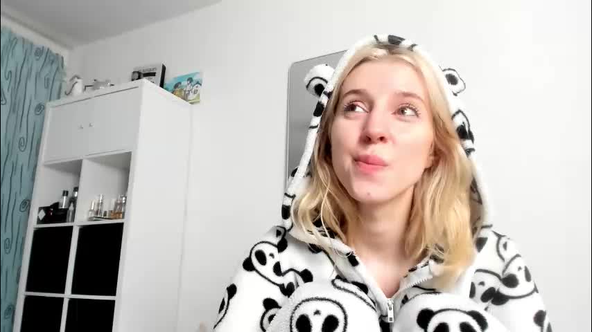 kenziedawton Cam Model Chat October 9, 2025