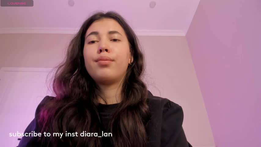 hoa_lan Cam Model Chat October 9, 2025