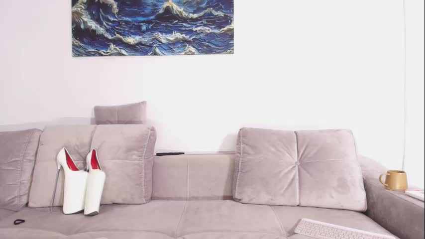 annemonalo Cam Model Chat October 9, 2025