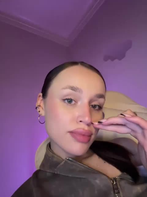 Enchantix Cam Model Chat October 9, 2025