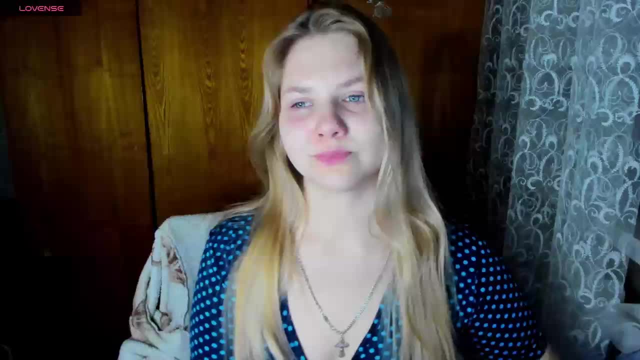 Emma-Frizea Cam Model Chat October 9, 2025