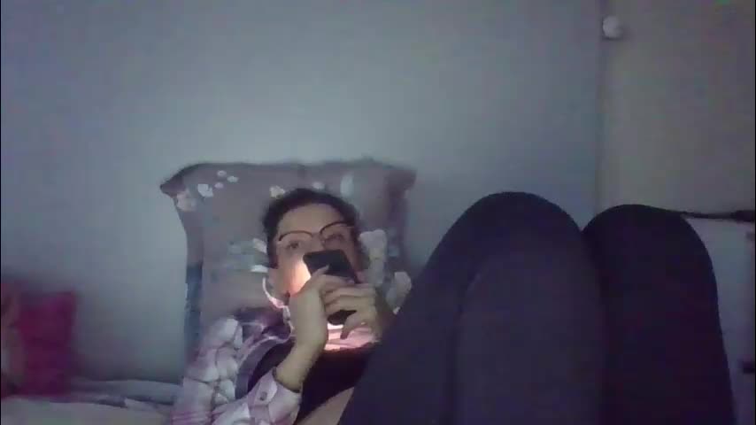 evaglad Cam Model Chat October 9, 2025