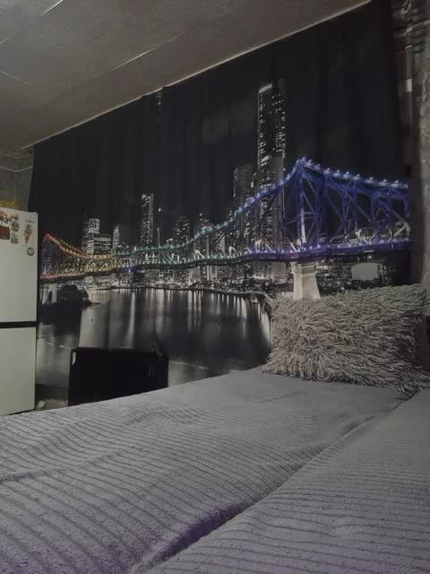 Nata17-1 Cam Model Chat October 9, 2025