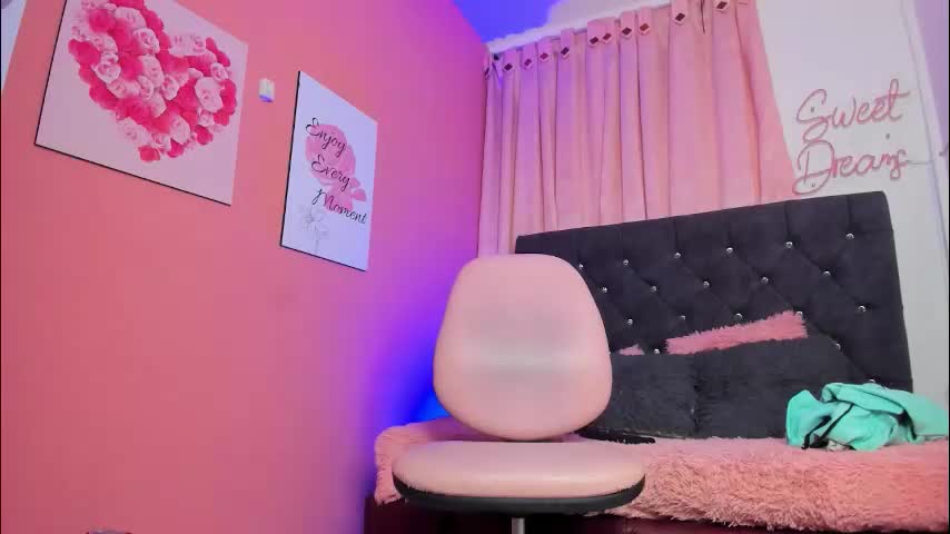 naughty_angeel Cam Model Chat October 9, 2025