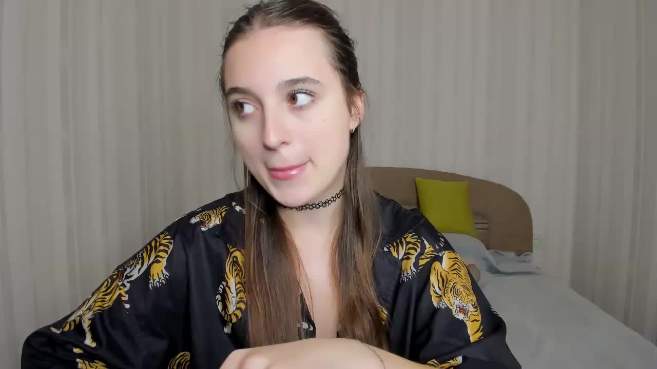 Dariadeluxe Cam Model Chat October 9, 2025