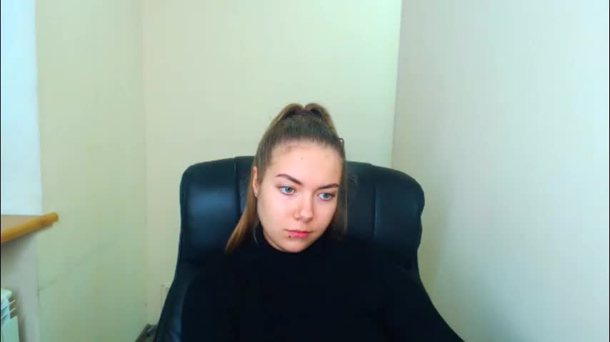 zoey_deuttch Cam Model Chat October 9, 2025