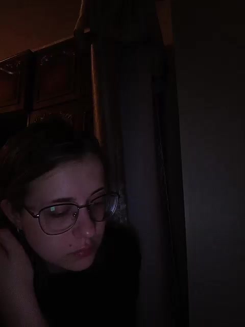 Lilo79 Cam Model Chat October 10, 2025