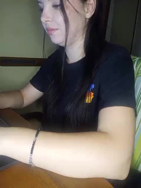 CAMA-CEKC Cam Model Chat October 10, 2025