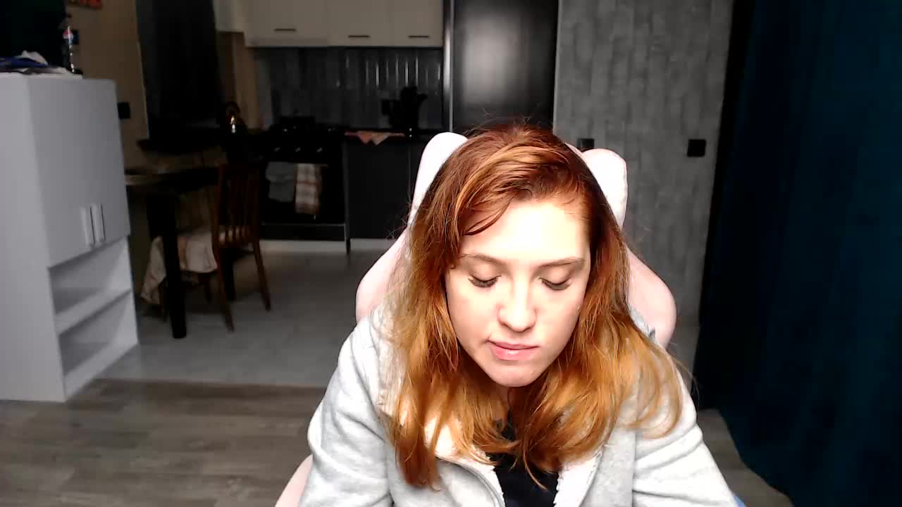 Regimasmile Cam Model Chat October 10, 2025