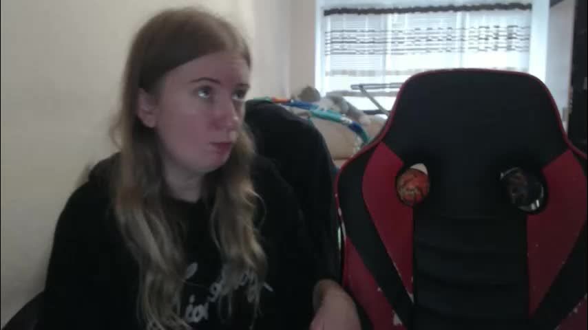 jenisandpeter Cam Model Chat October 10, 2025